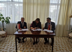 Podpisanie listu intencyjnego w rezydencji Ambasadora RP w Belgradzie.